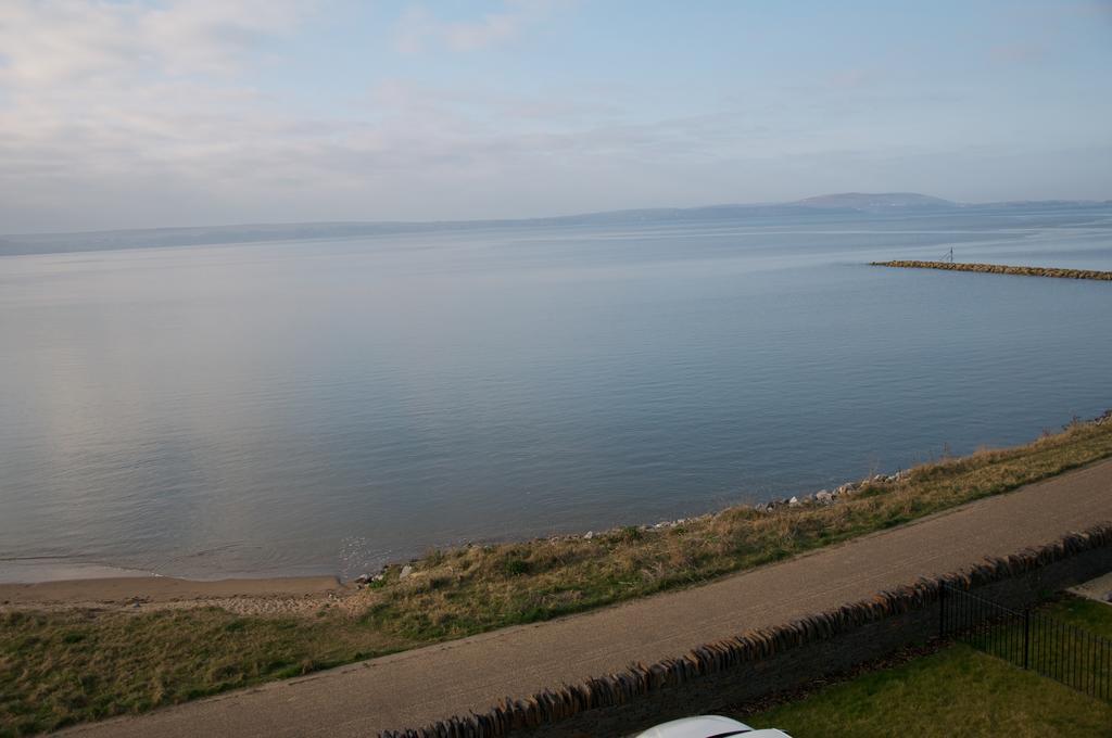Traeth Bychan Apartment Llanelli Exteriör bild